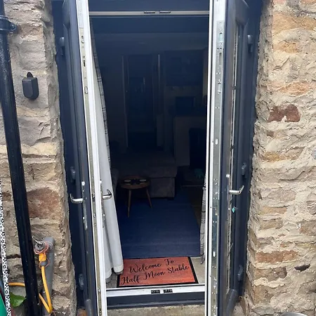 Half Moon Stable * Reeth