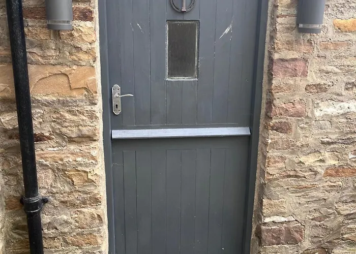 Half Moon Stable 度假居 *